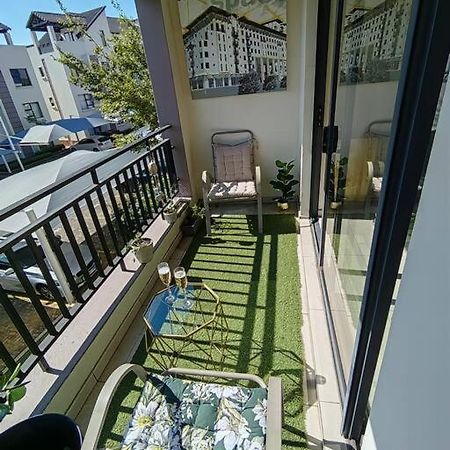 Classy And Cosy Apt - Dainfern แซนด์ตัน ภายนอก รูปภาพ