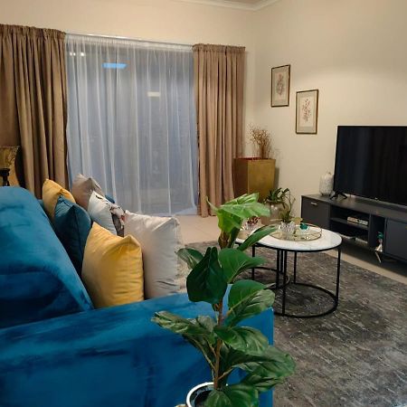 Classy And Cosy Apt - Dainfern แซนด์ตัน ภายนอก รูปภาพ