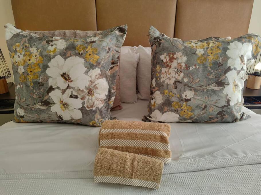 Classy And Cosy Apt - Dainfern แซนด์ตัน ภายนอก รูปภาพ